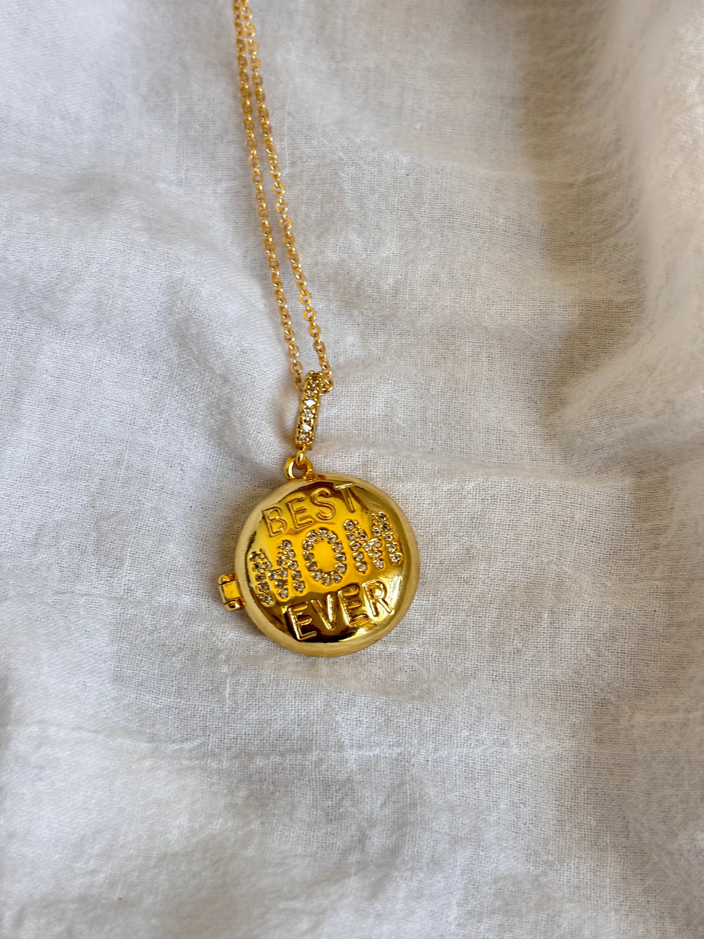 Unbreakable Circle Locket