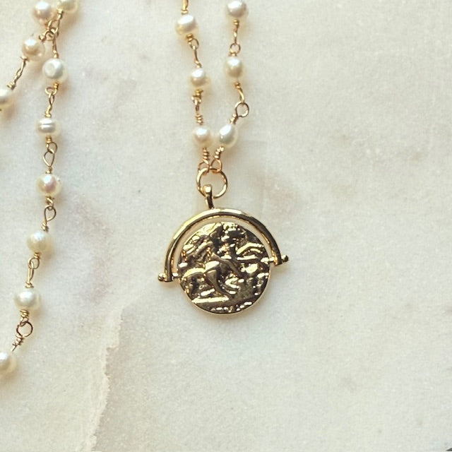 Obstinate Mother - Freshwater pearl