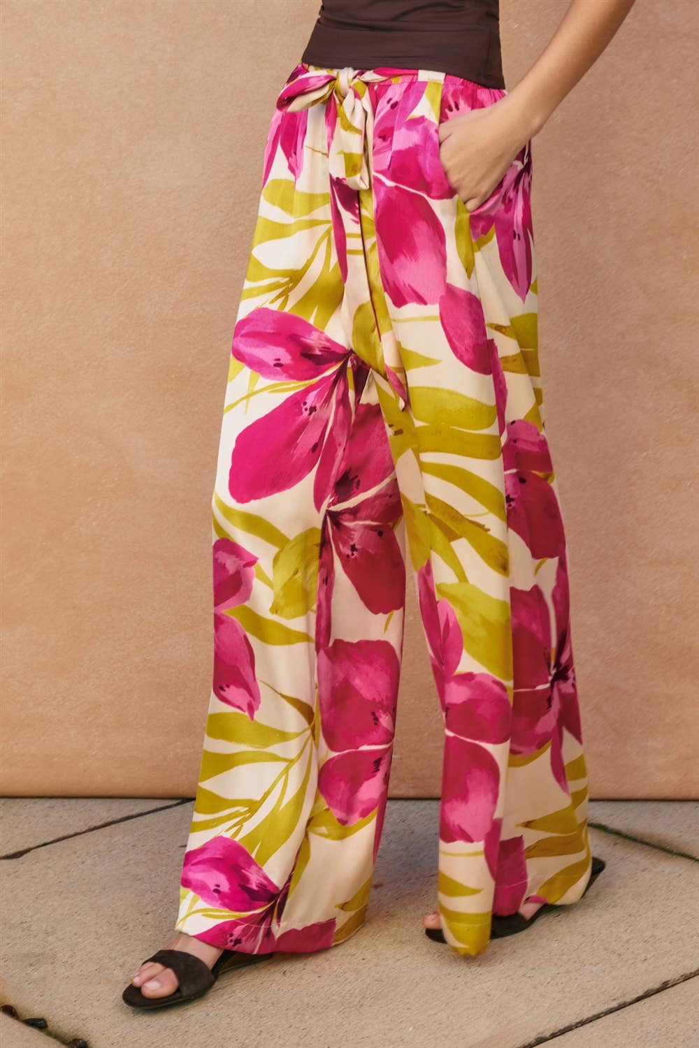 Sweet Honeymoon Looped Belt Pants