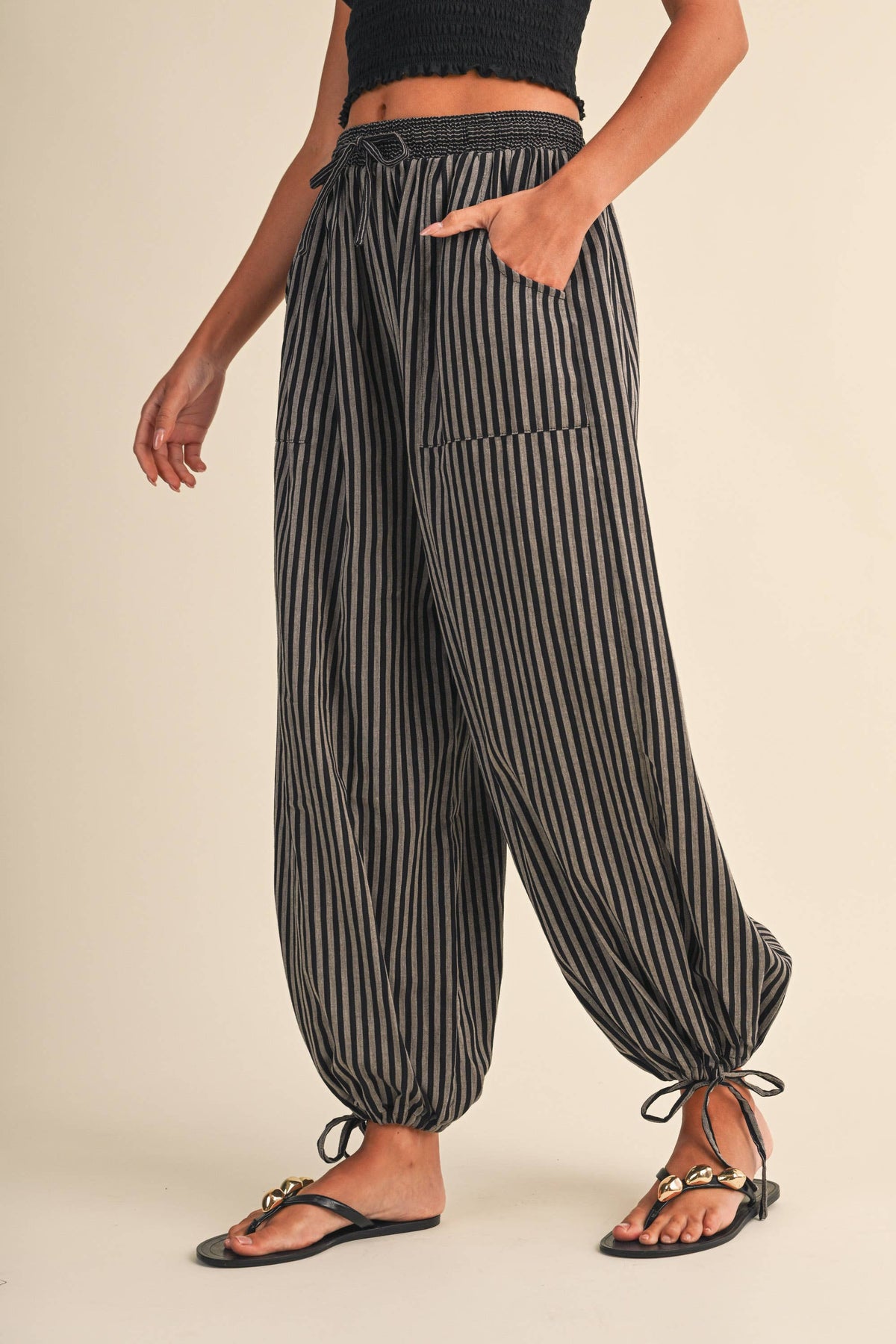 STRIPED DOUBLE GAUZE CONTRAST POCKET BALLOON PANTS