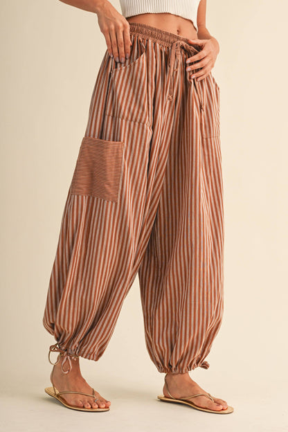 STRIPED DOUBLE GAUZE CONTRAST POCKET BALLOON PANTS