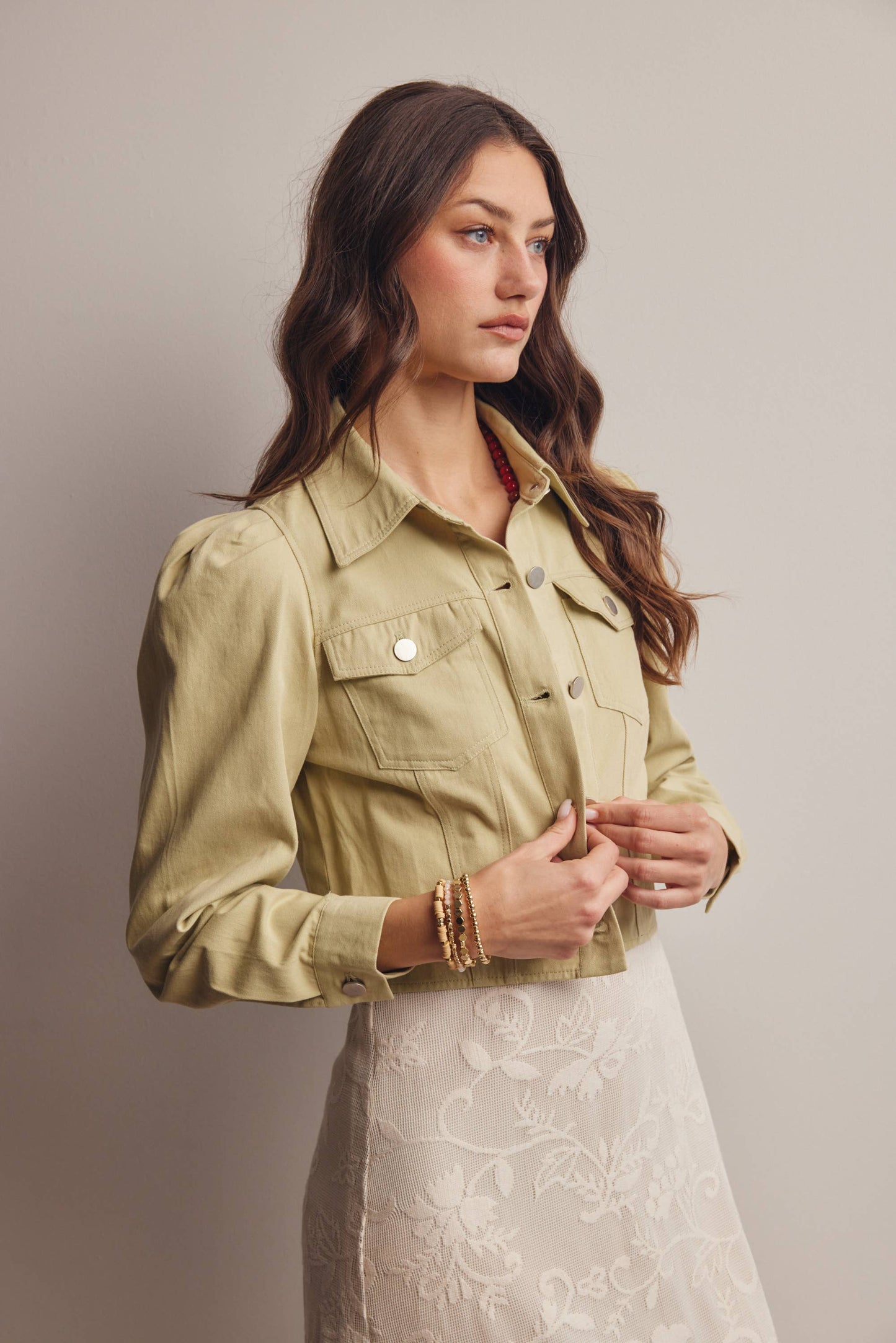 Lightweight Twill Puff-Sleeve Cropped Jacket