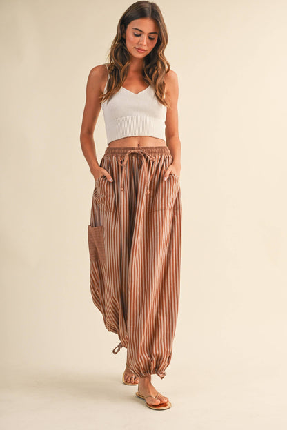 STRIPED DOUBLE GAUZE CONTRAST POCKET BALLOON PANTS