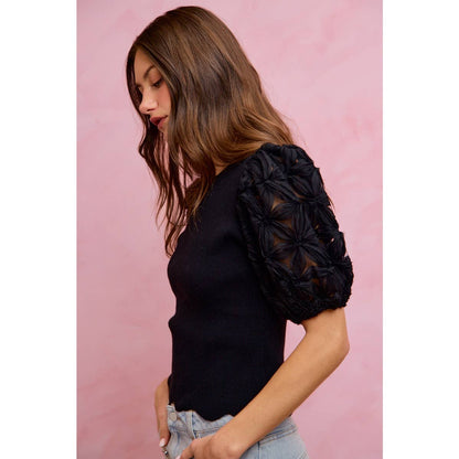 3D FLORAL CONTRAST SLEEVE SCALLOP SWEATER KNIT TOP