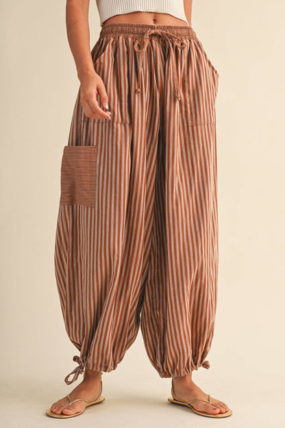 STRIPED DOUBLE GAUZE CONTRAST POCKET BALLOON PANTS