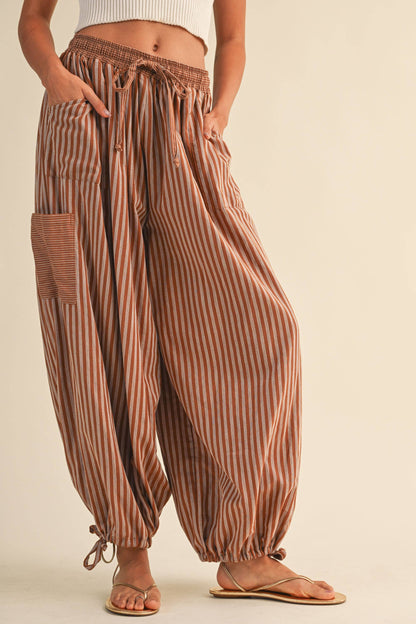 STRIPED DOUBLE GAUZE CONTRAST POCKET BALLOON PANTS