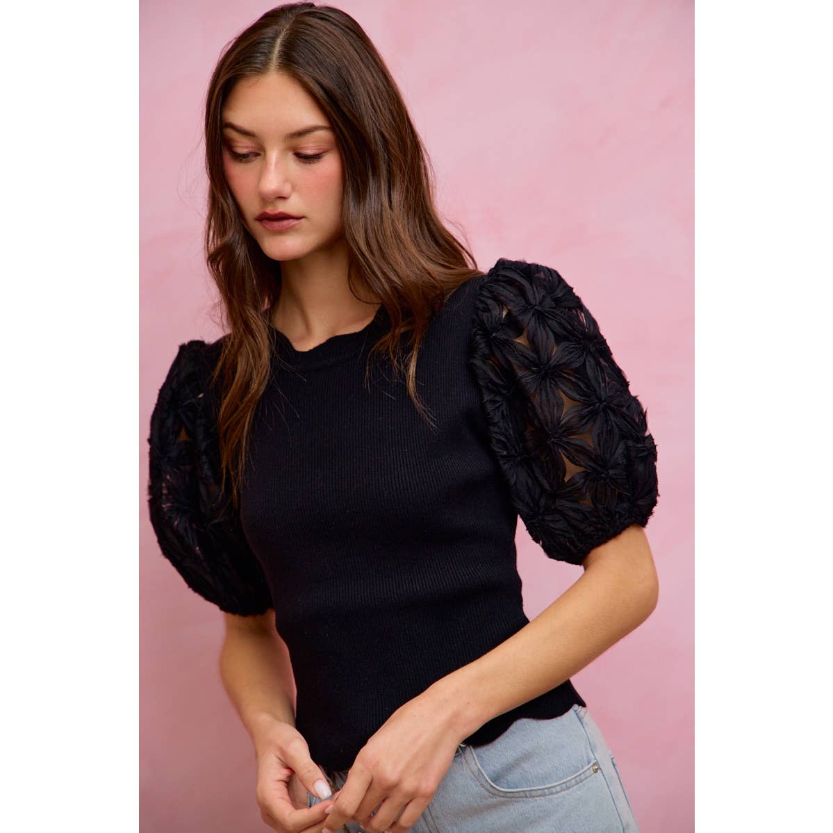 3D FLORAL CONTRAST SLEEVE SCALLOP SWEATER KNIT TOP
