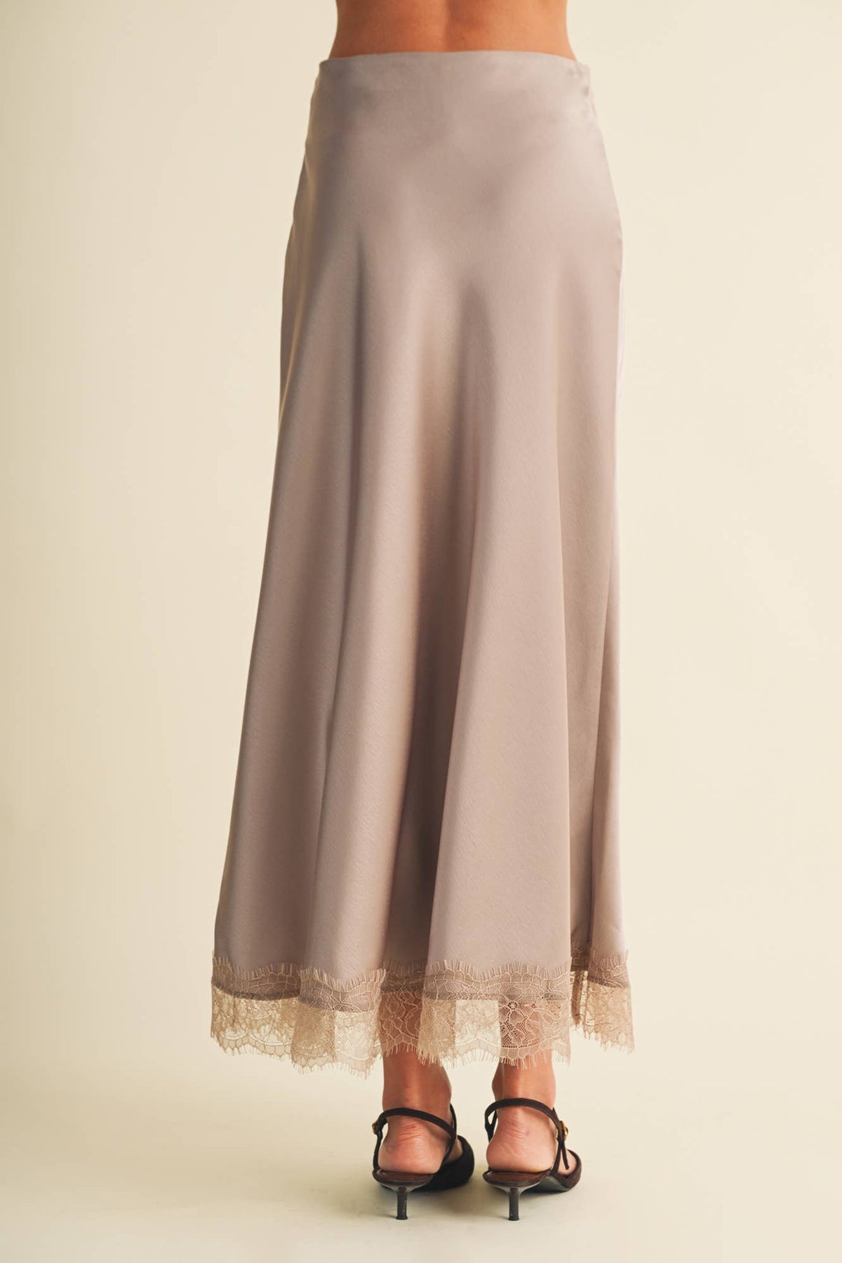 Scallop trim Lace Hem Slip Skirt