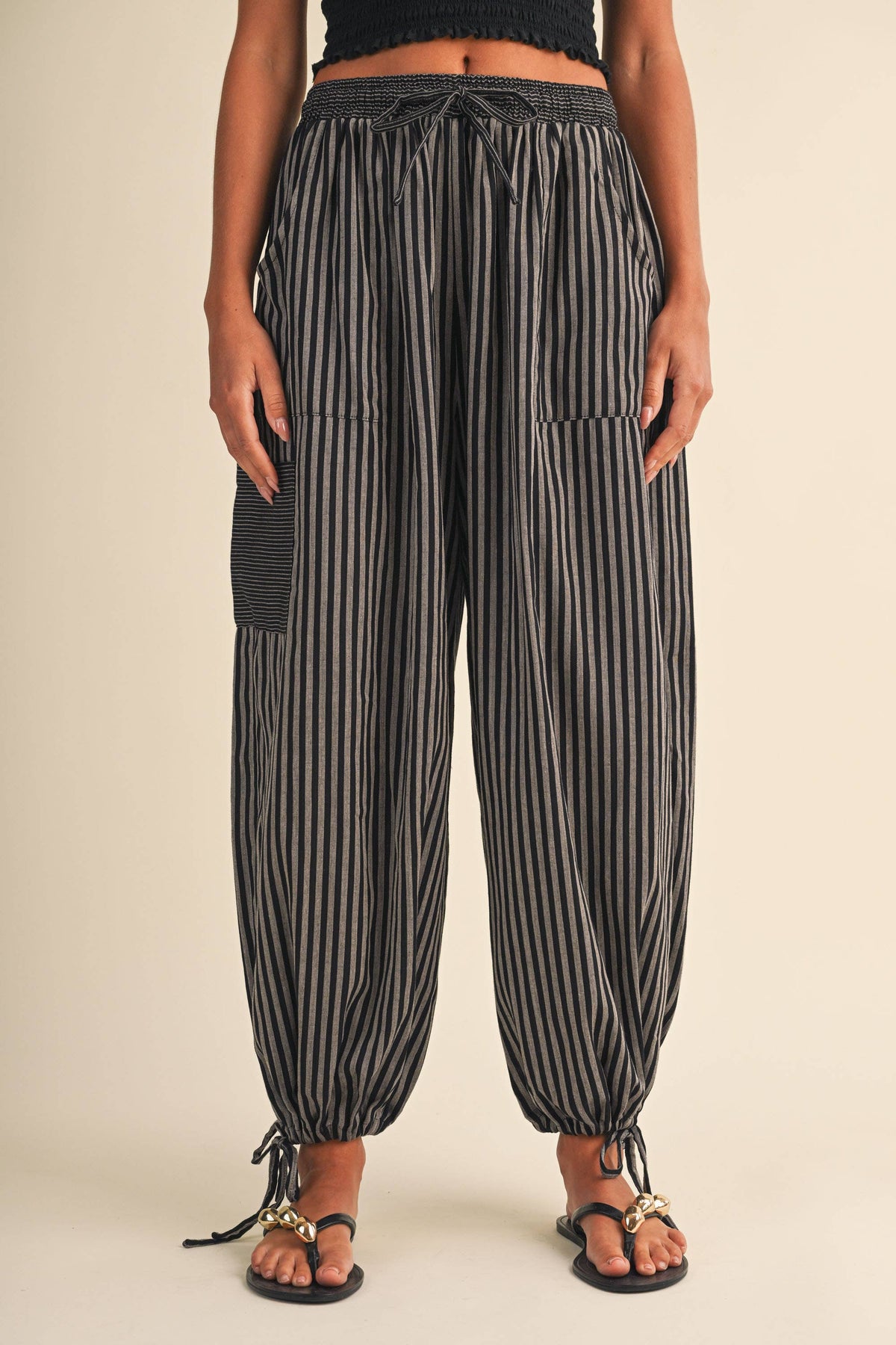 STRIPED DOUBLE GAUZE CONTRAST POCKET BALLOON PANTS