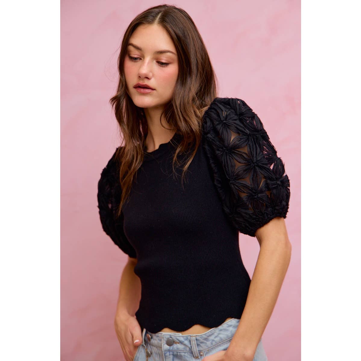 3D FLORAL CONTRAST SLEEVE SCALLOP SWEATER KNIT TOP