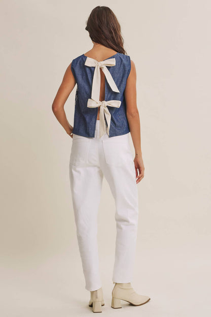 COASTAL DAY CHAMBRAY EMBROIDERED BLOUSE WITH BACK BOW