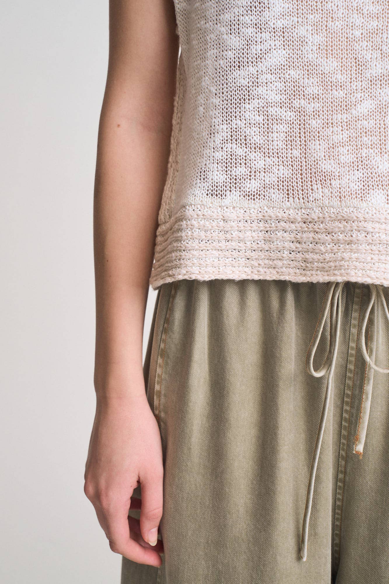 DROP SHOULDER OVERLAP SIDE SEAM KNIT TOP