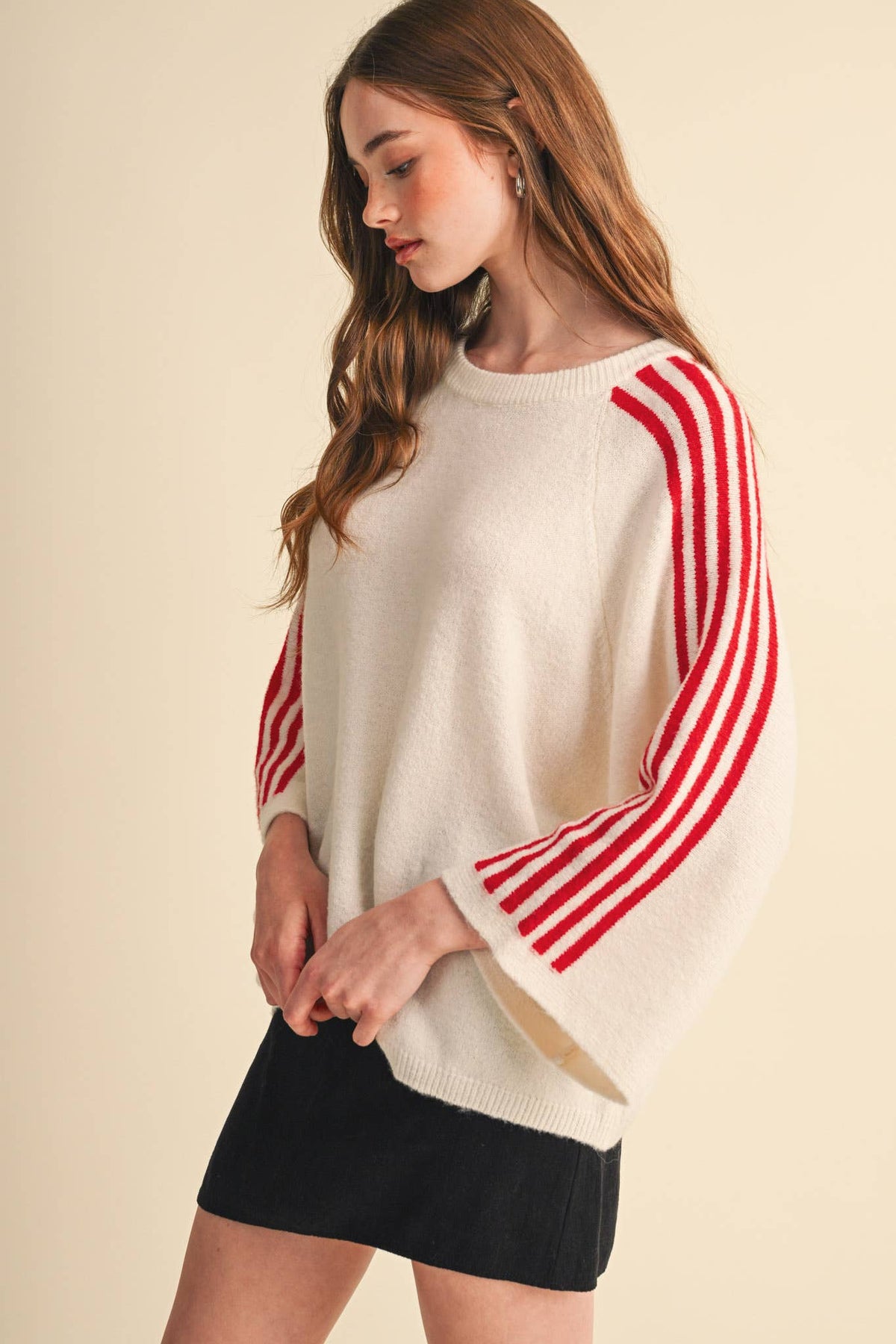 STRIPED 3/4 SLEEVE SWEATER