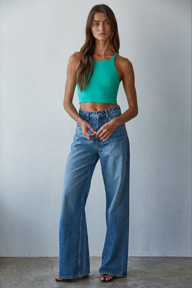 Seamless Sleeveless Halter Neck Top