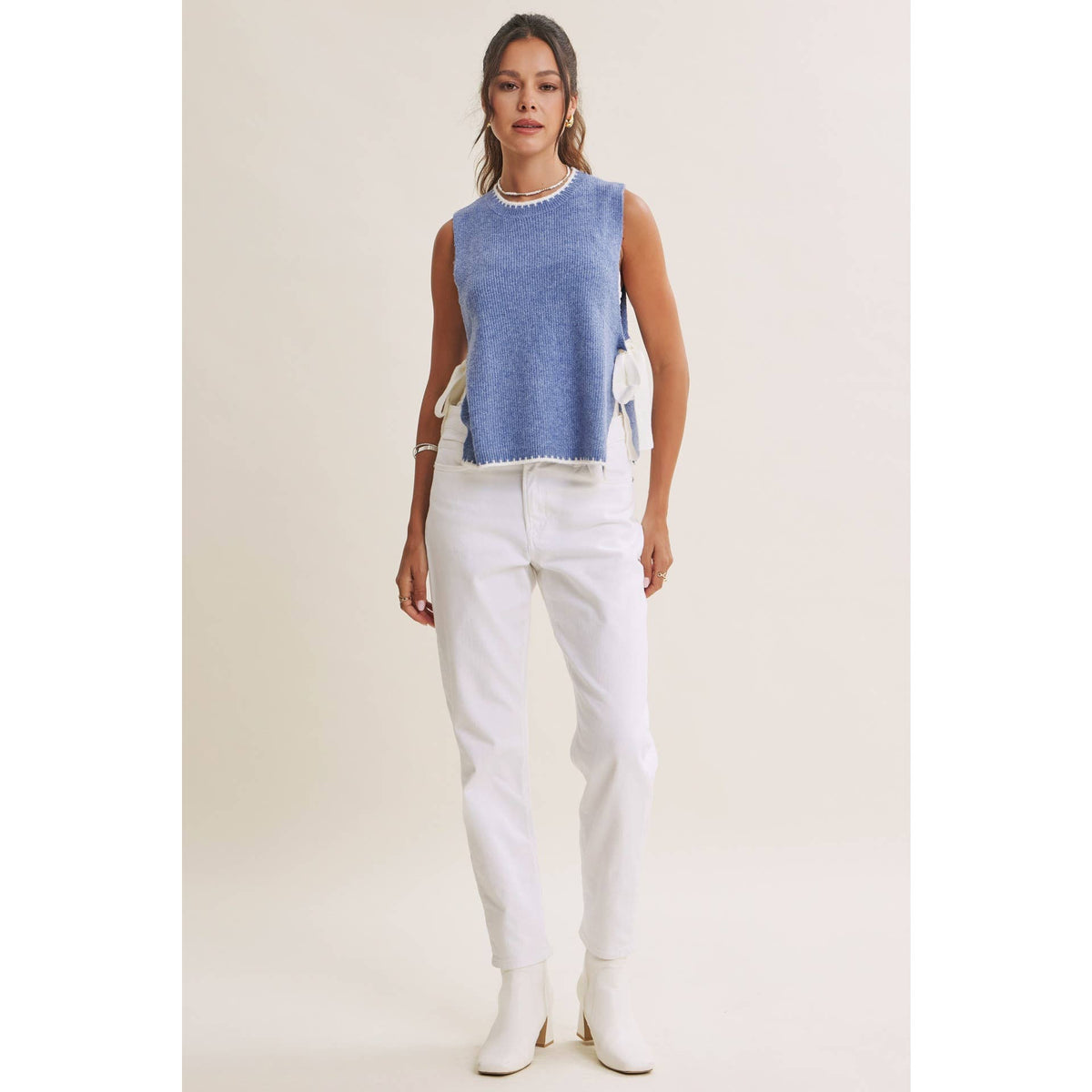 EFFORTLESS WEEKEND SIDE RIBBON TIE WHIPSTITCH SWEATER VEST