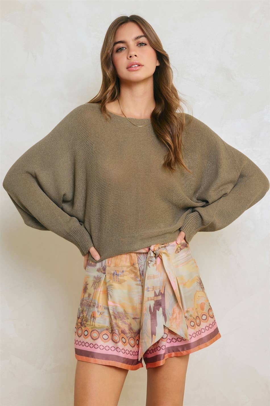 Conversational Border Print Belted Trouser Shorts