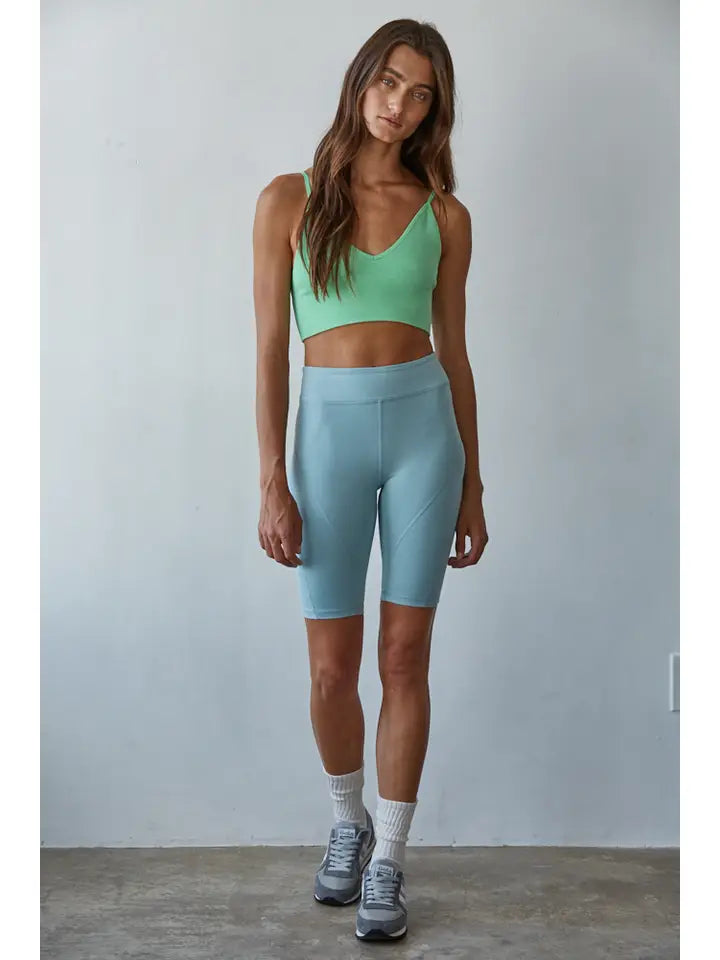 Seamless Triangle Brami