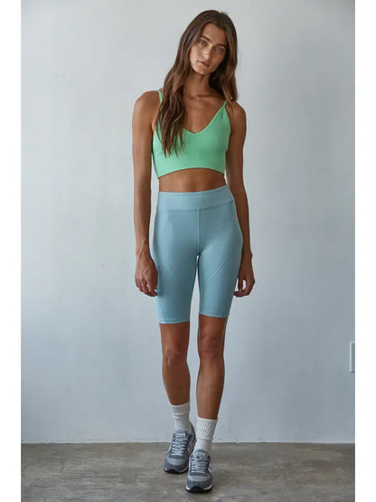 Seamless Triangle Brami