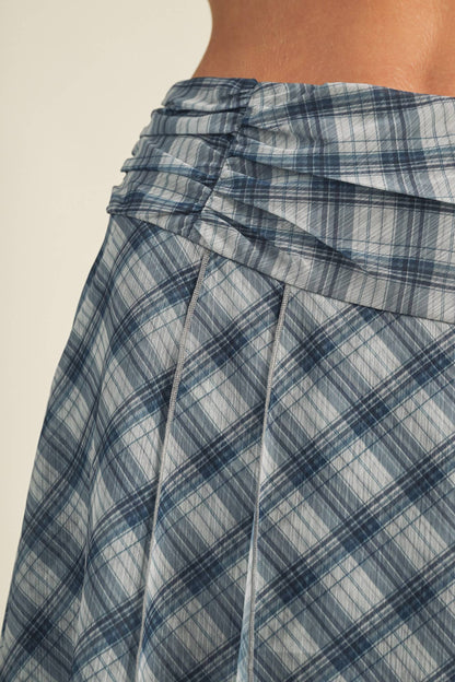 Asymmetric Plaid Handkerchief Hem Skirt