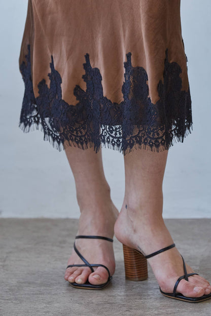 Woven Polyester Spandex Satin Midi Skirt