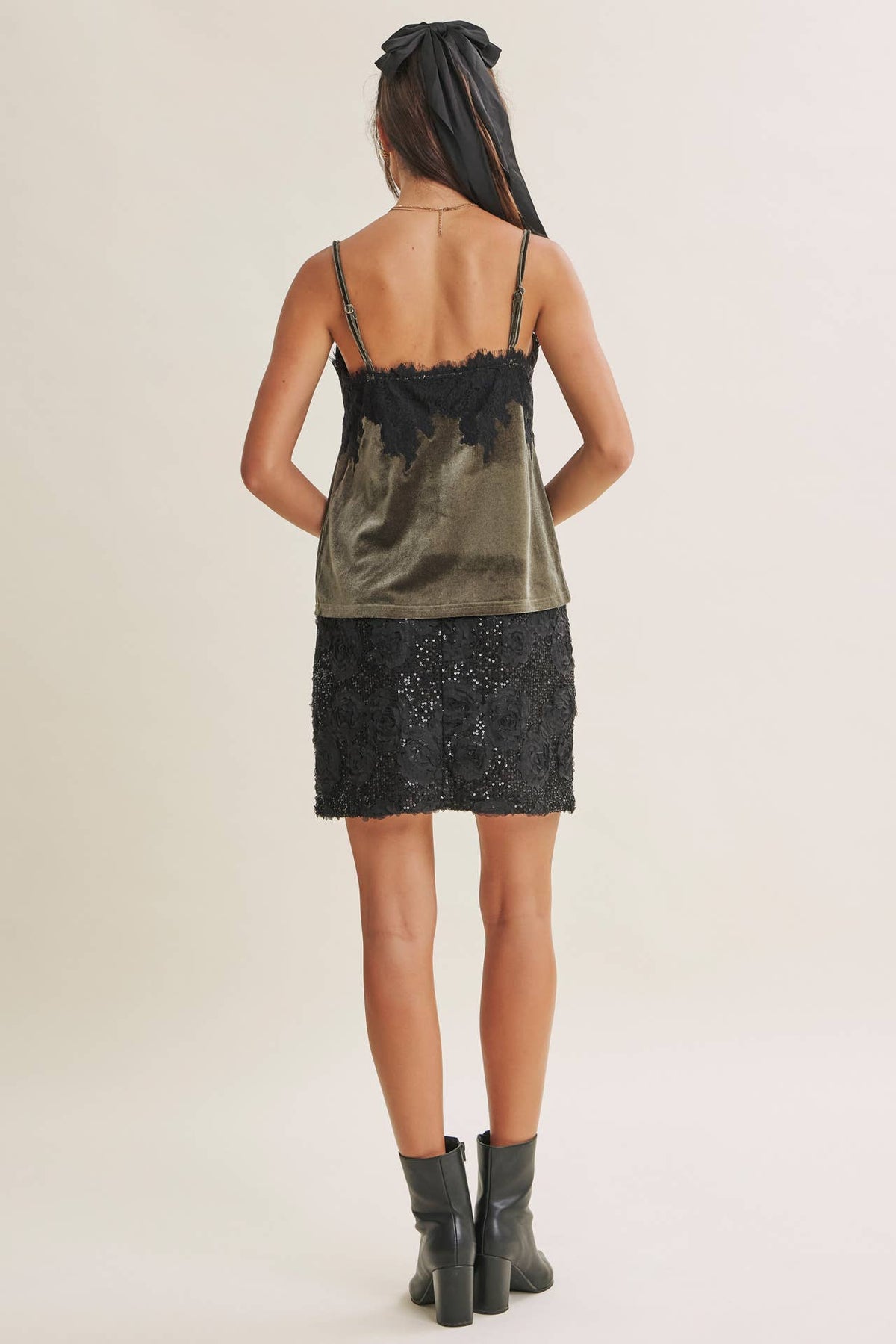 EVENING WHISPER ELEVATED EYELASH LACE VELVET CAMI