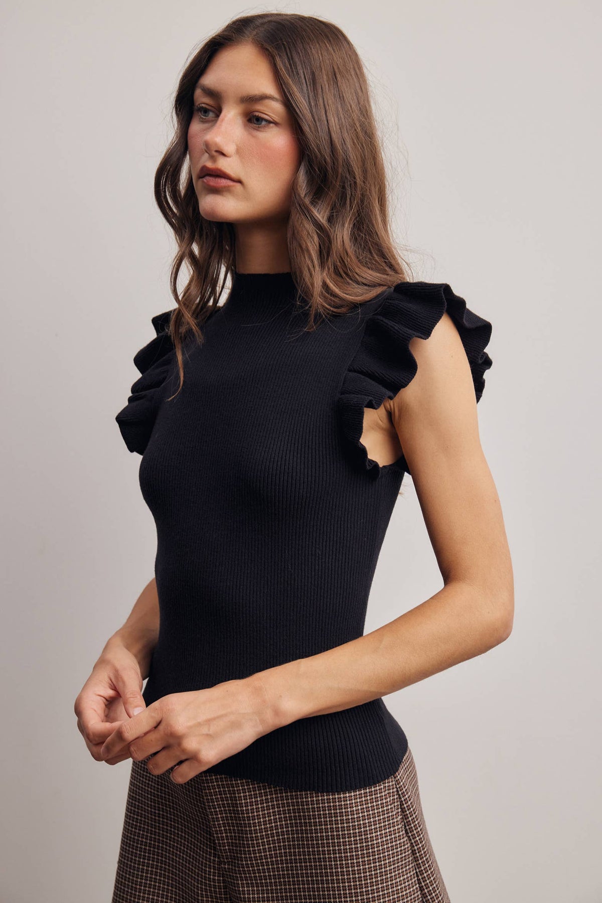 Ruffle Sleeve Rib Knit Top