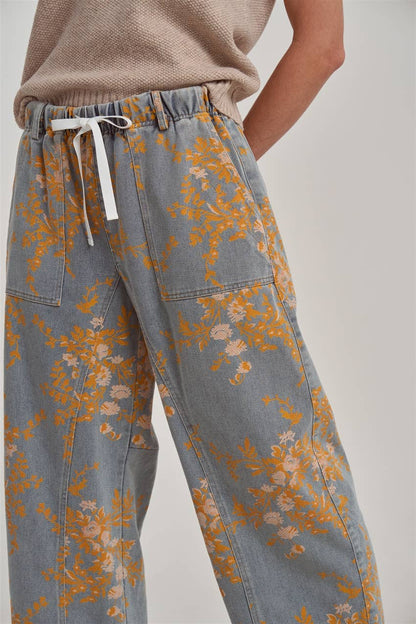 MID RISE RELAXED CASUAL FIT FLORAL DENIM JEANS