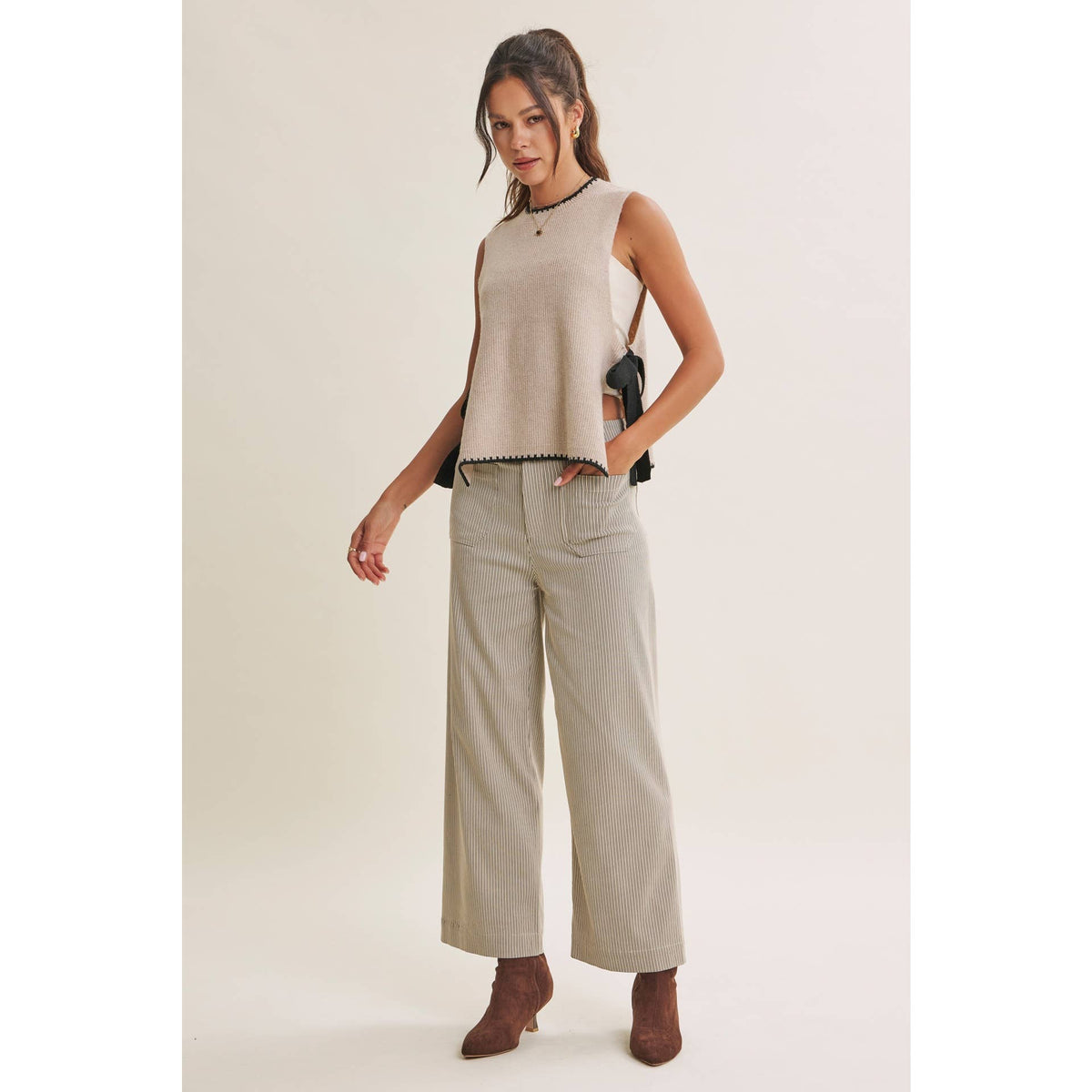 EFFORTLESS WEEKEND SIDE RIBBON TIE WHIPSTITCH SWEATER VEST