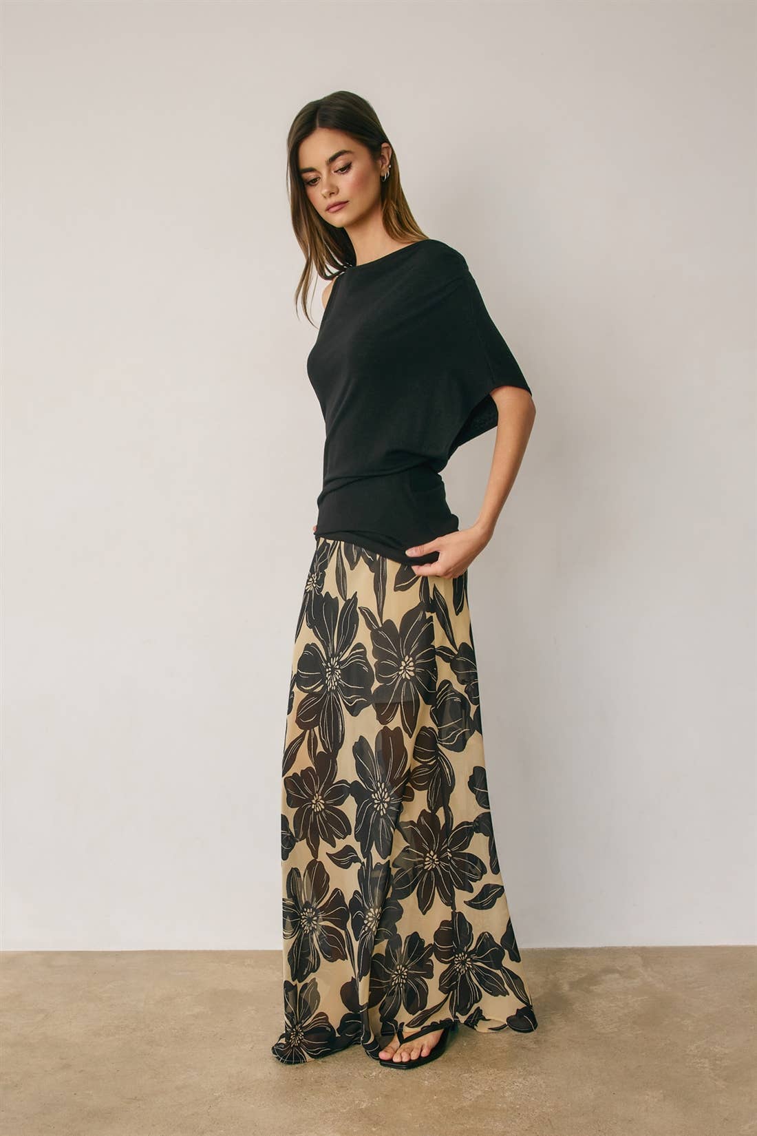 Floral Pull On Maxi Skirt (1)