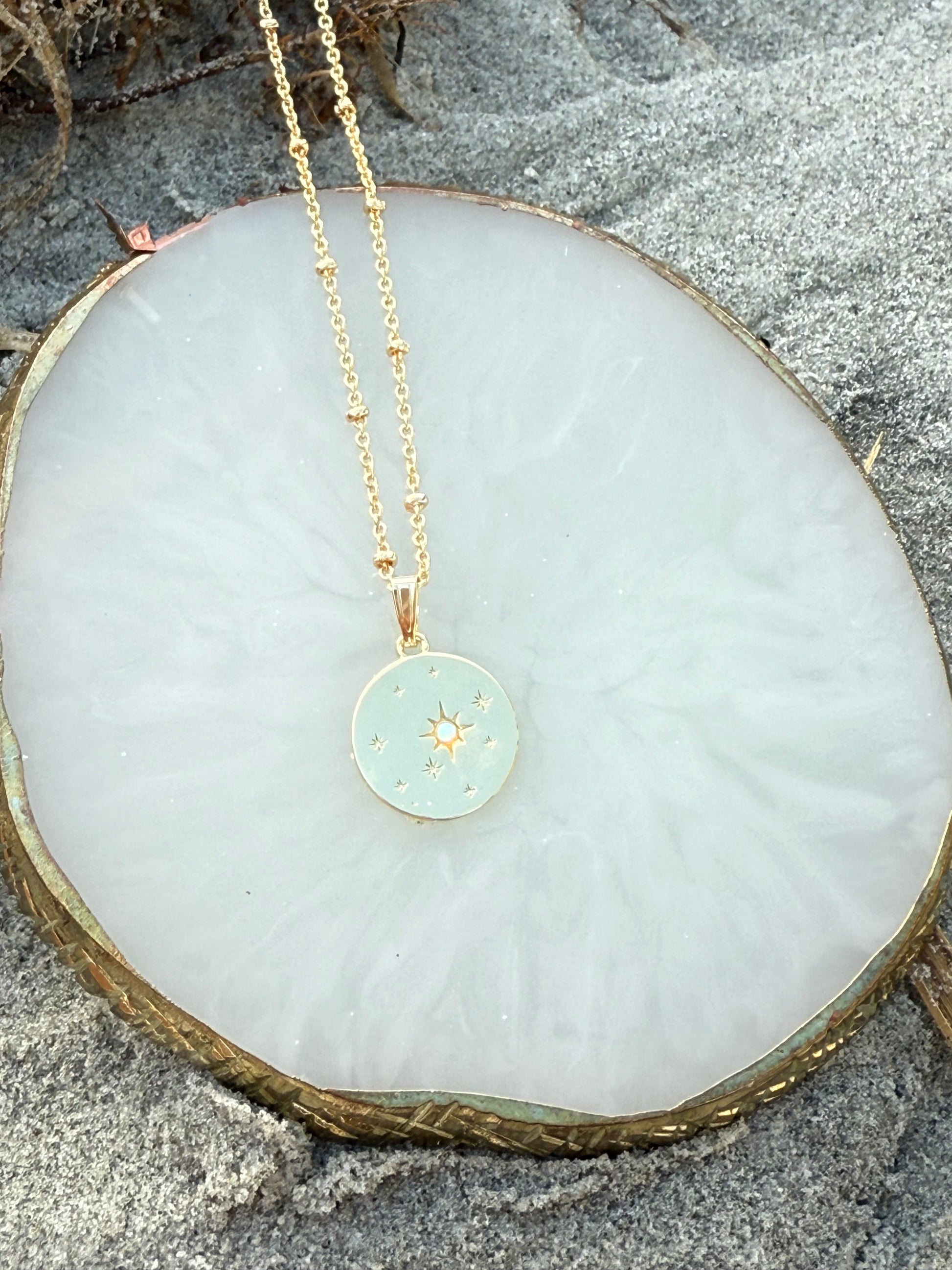 https://littlebirdchs.com/cdn/shop/files/96AC1F9D-7055-4CFB-B207-5F9DC8E3D95A.jpg?v=1751720006&width=1946
