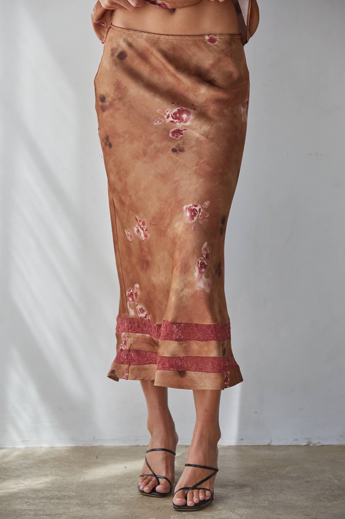 Woven Polyester Floral Print Maxi Skirt