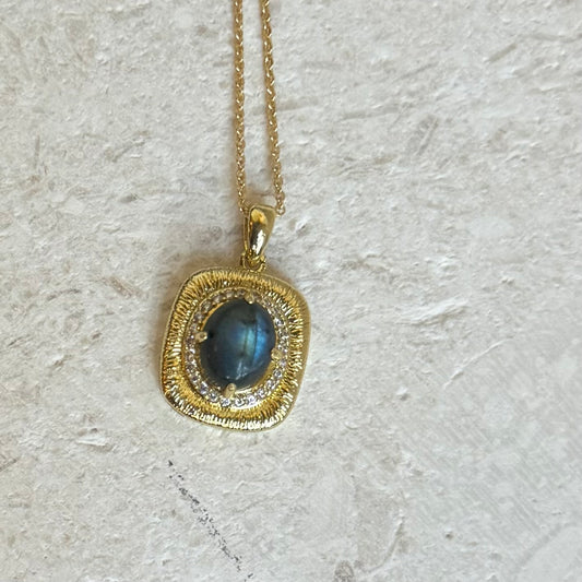 Moonveil Pendant