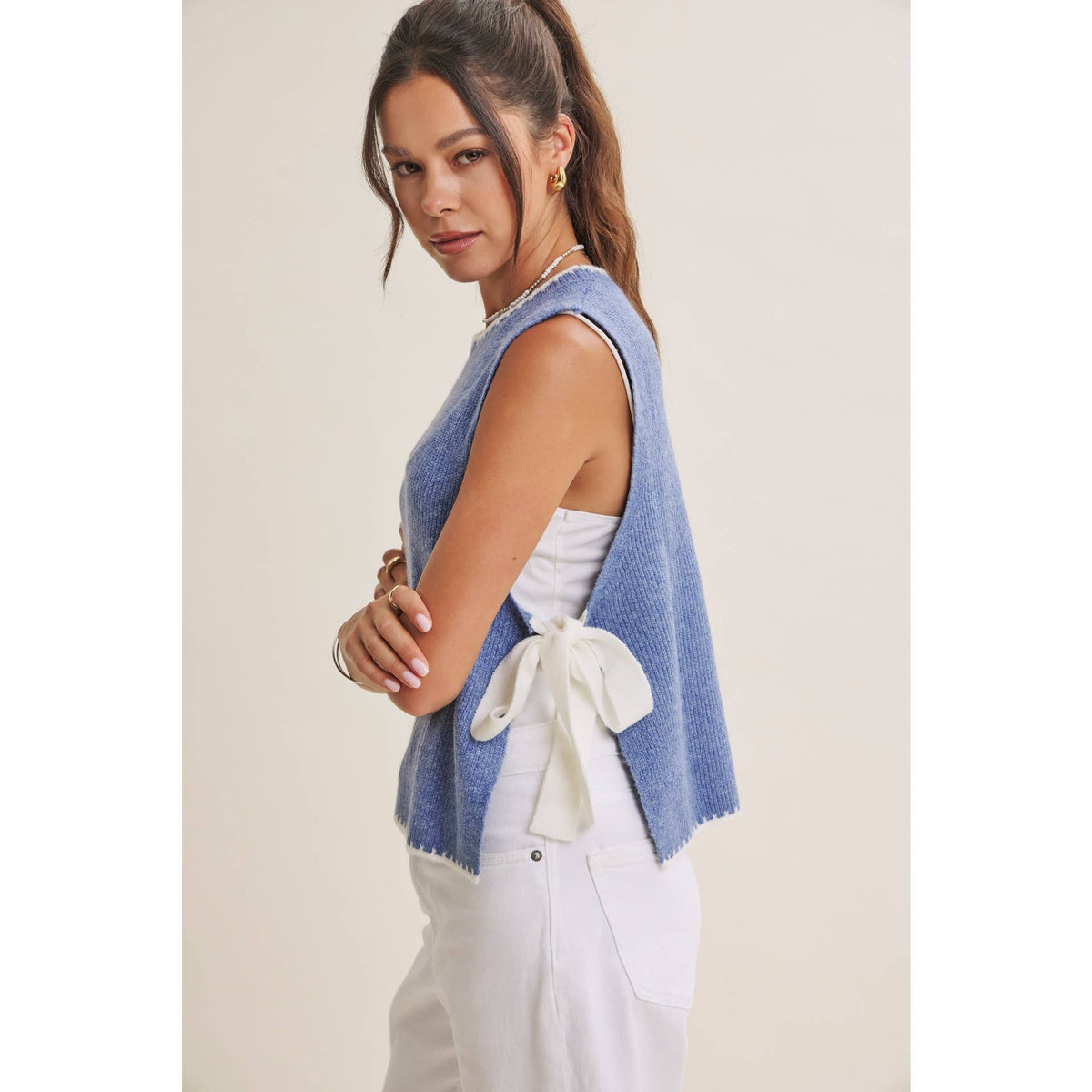 EFFORTLESS WEEKEND SIDE RIBBON TIE WHIPSTITCH SWEATER VEST