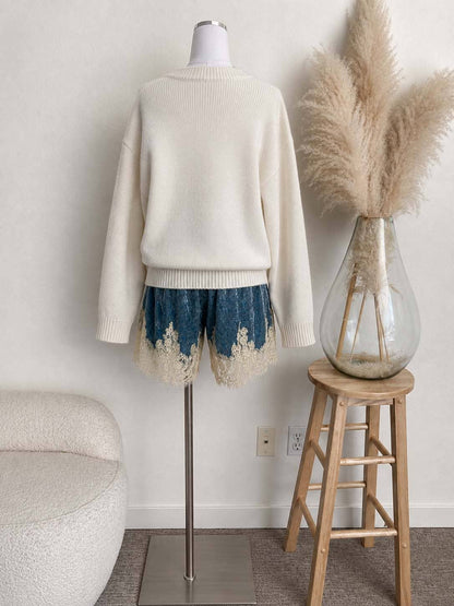 CRUSHED VELVET LACE TRIM SHORTS