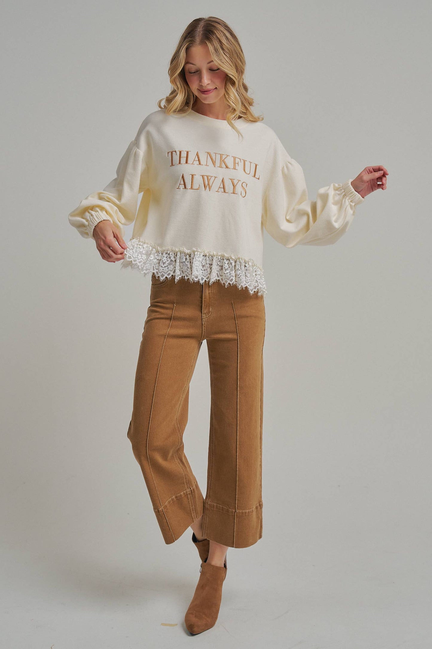 MID RISE VINTAGE WASHED JEANS