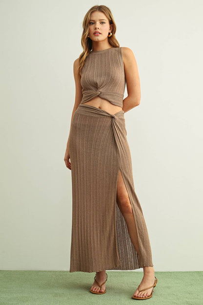 RIBBED TWIST ON THE SIDE KNITTED SKIRT