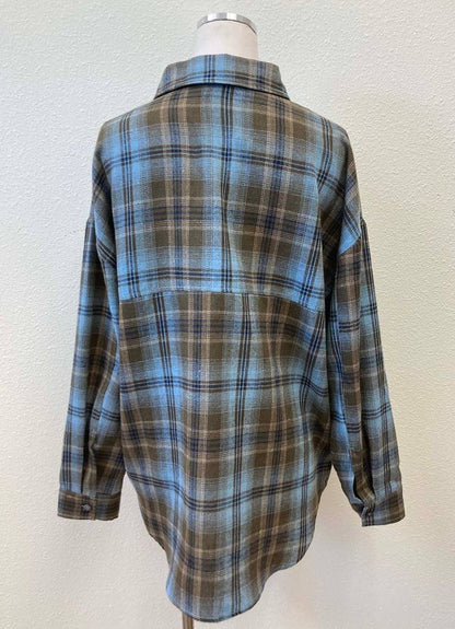 OVERSIZED PLAID SHIRT