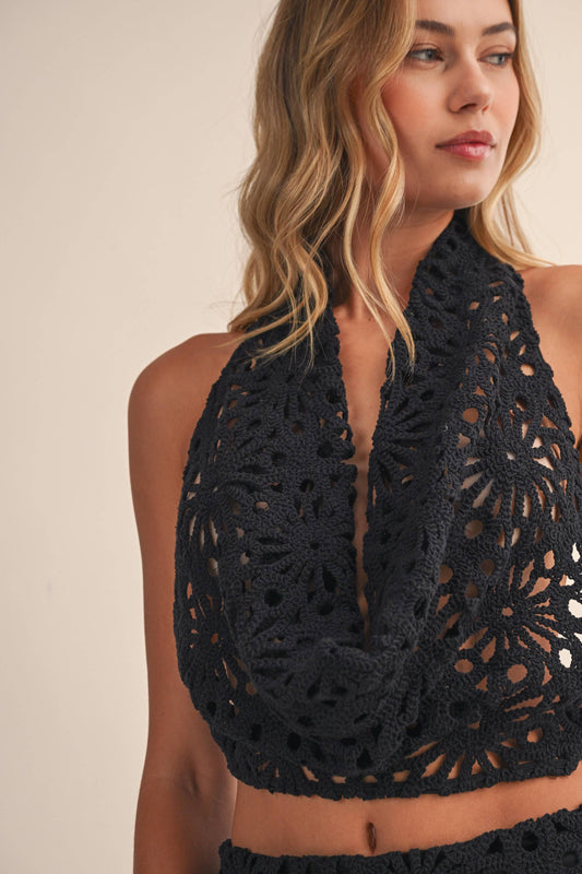 CROCHET LACE HALTER TOP