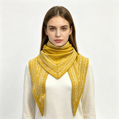 PAISLEY TRIANGLE SCARF, LVSC 292