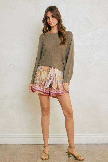 Conversational Border Print Belted Trouser Shorts