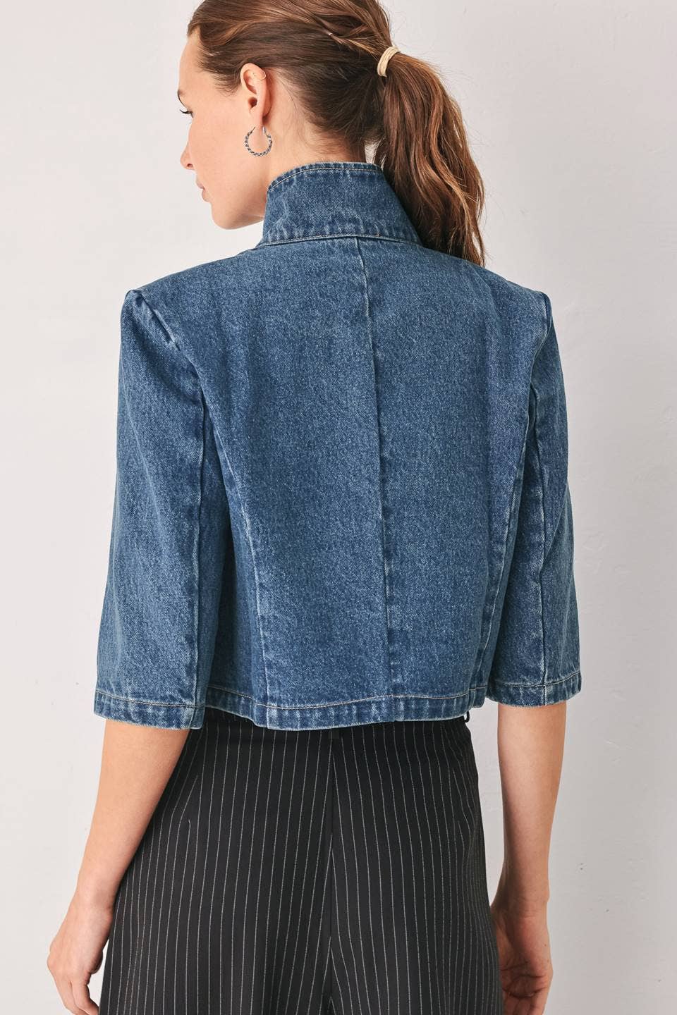 DENIM CROPPED JACKET