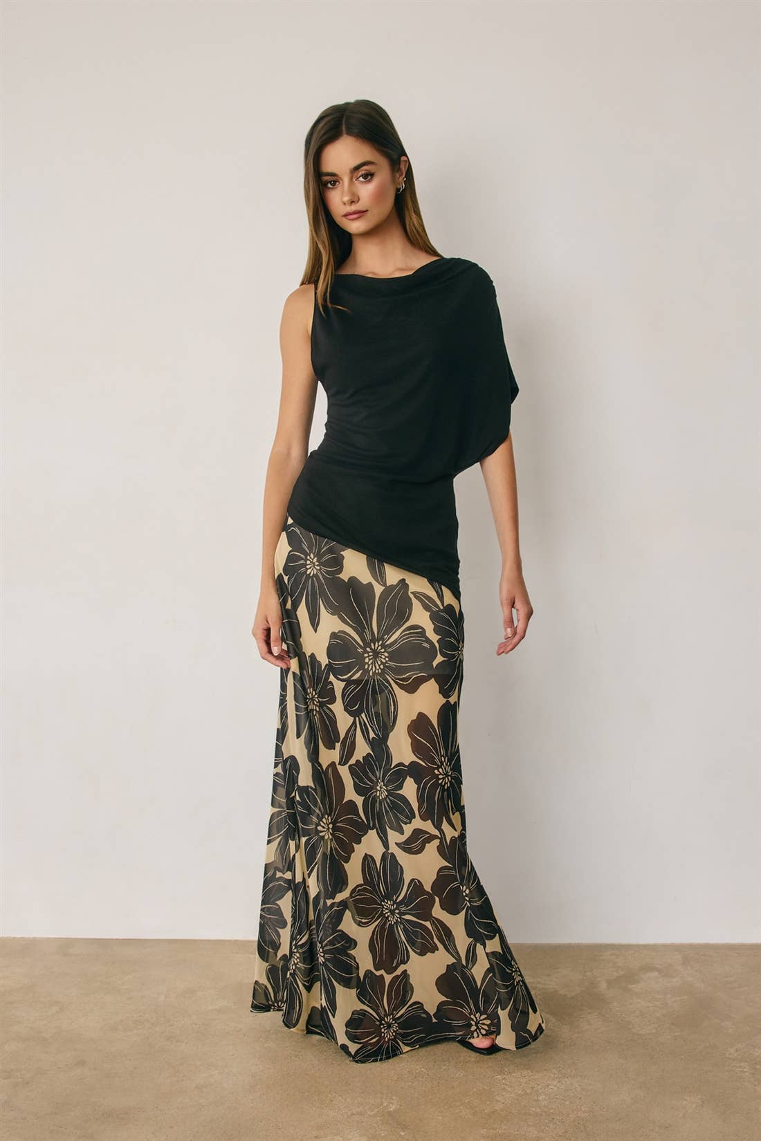 Floral Pull On Maxi Skirt (1)
