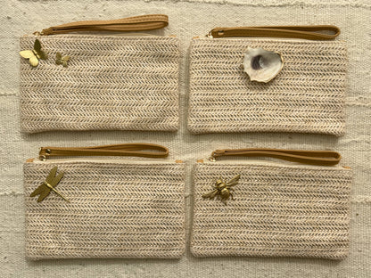 Straw clutch/wristlet bag