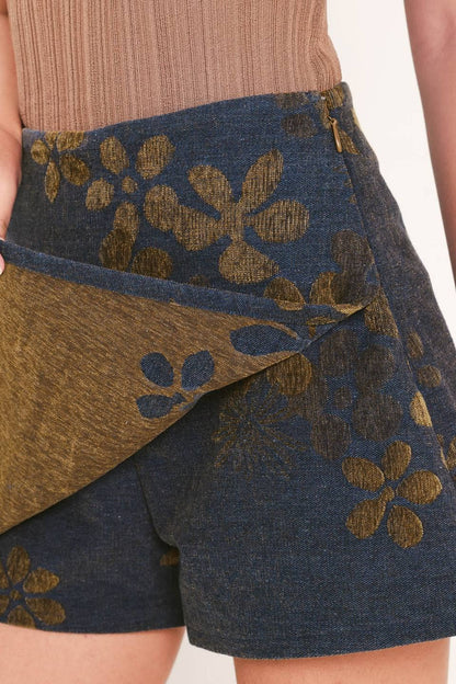 A jacquard woven skort