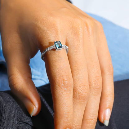 925 Sterling Silver London Blue Topaz Gemstone Band Ring