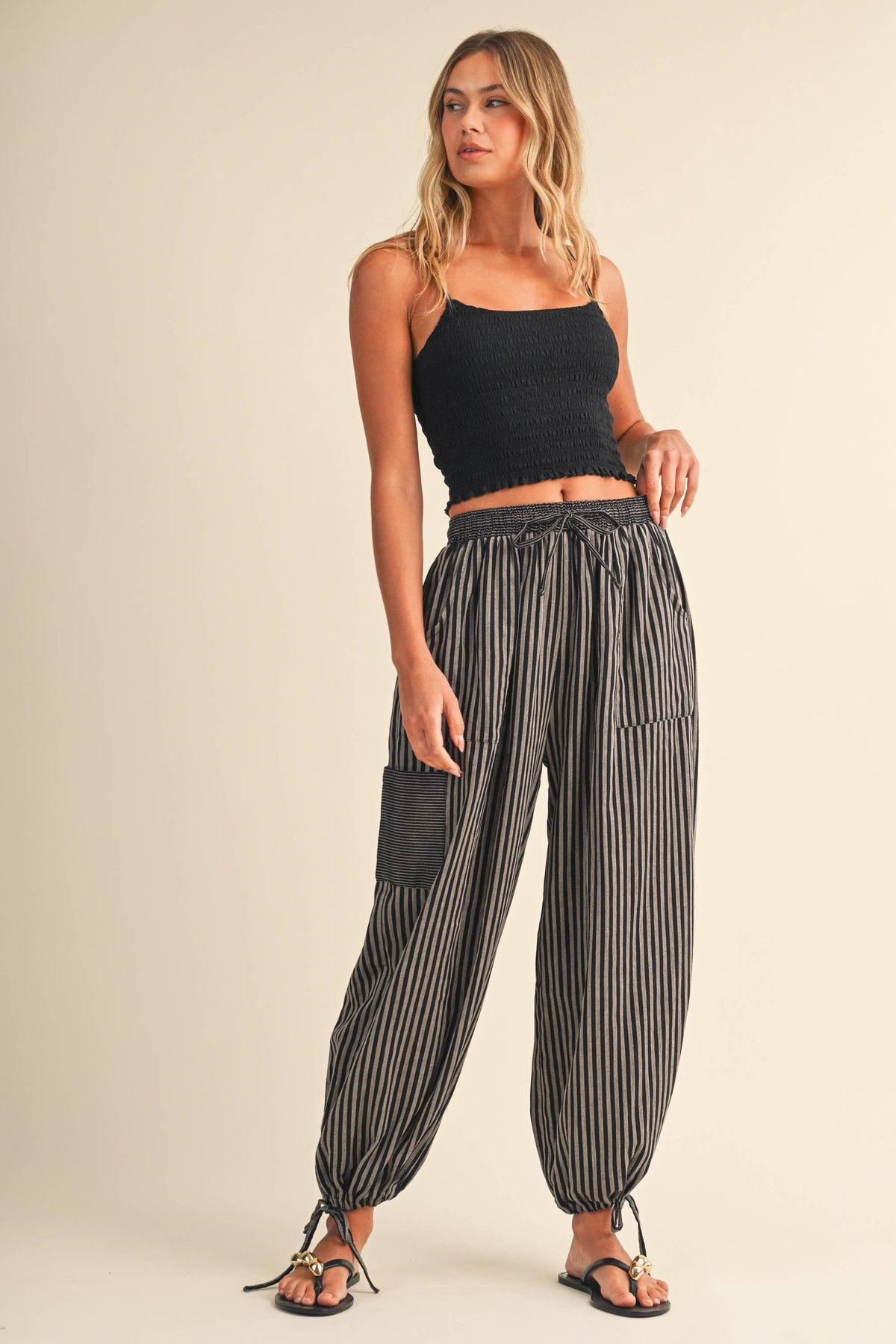 STRIPED DOUBLE GAUZE CONTRAST POCKET BALLOON PANTS