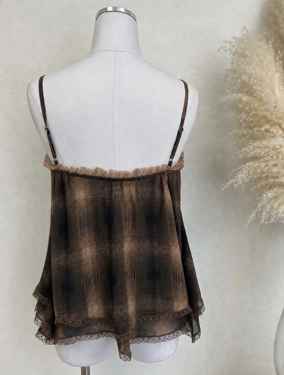 PLAID RUFFLE LACE FLOWY TOP