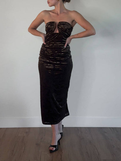 WIRE BUST RUCHED TUBE MIDI DRESS WITH BACK SLIT