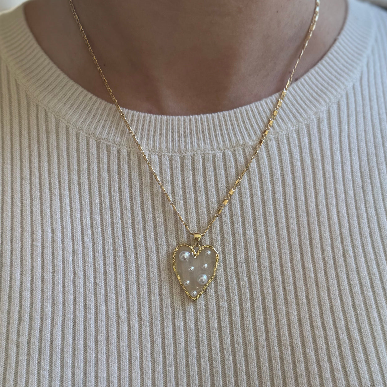heart and pearl necklace